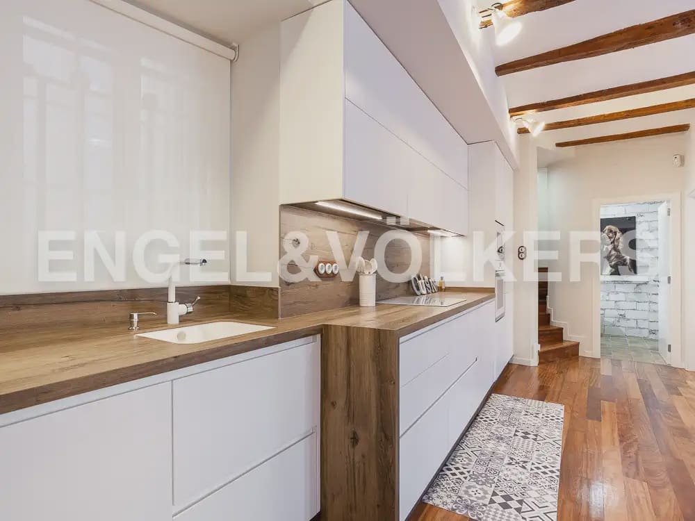 3 Zimmer Wohnung zu vermieten in Valencia Stadt - 2.000 € (Ref: 9897763)