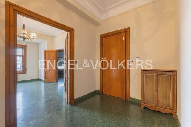 6 soveværelse Lejlighed til leje i Sant Francesc, Valencia by - € 4.300 (Ref: 9897764)