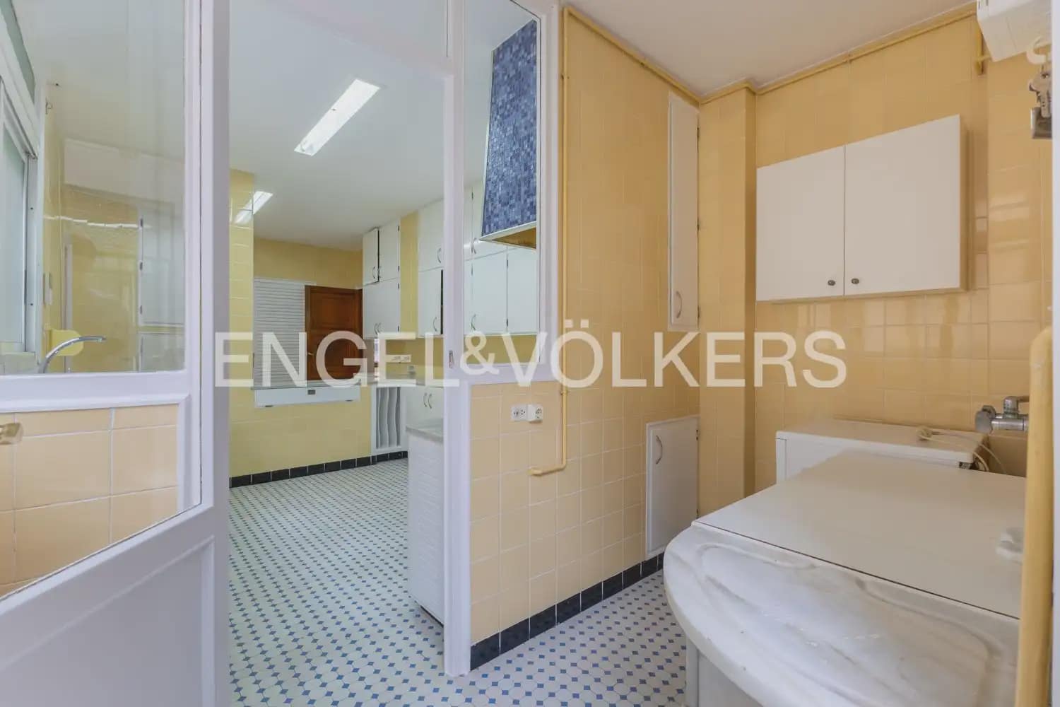 6 Zimmer Wohnung zu vermieten in Valencia Stadt - 4.300 € (Ref: 9897764)