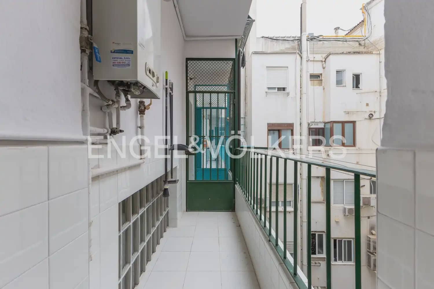 6 Zimmer Wohnung zu vermieten in Valencia Stadt - 4.300 € (Ref: 9897764)