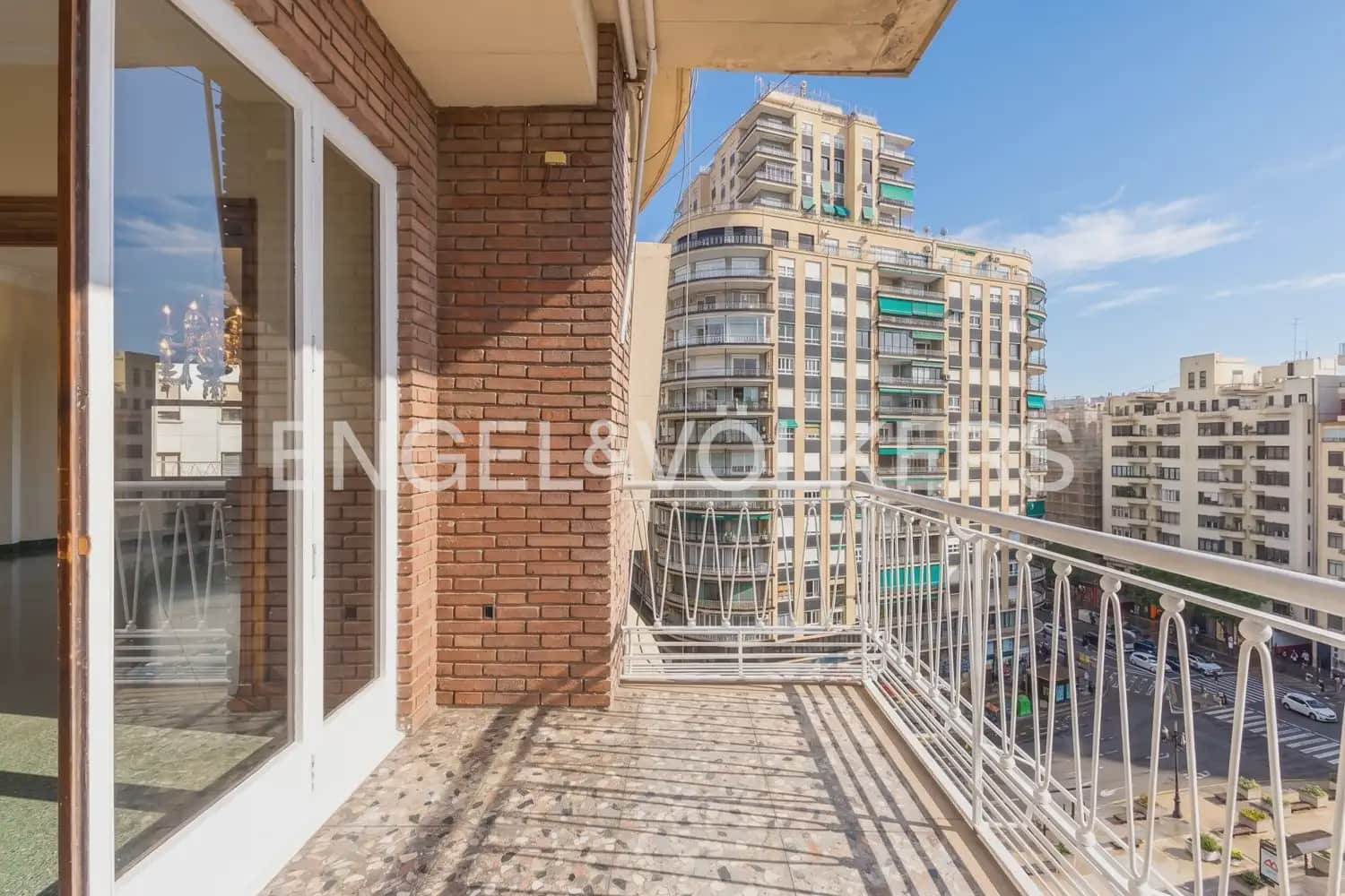 6 Zimmer Wohnung zu vermieten in Valencia Stadt - 4.300 € (Ref: 9897764)