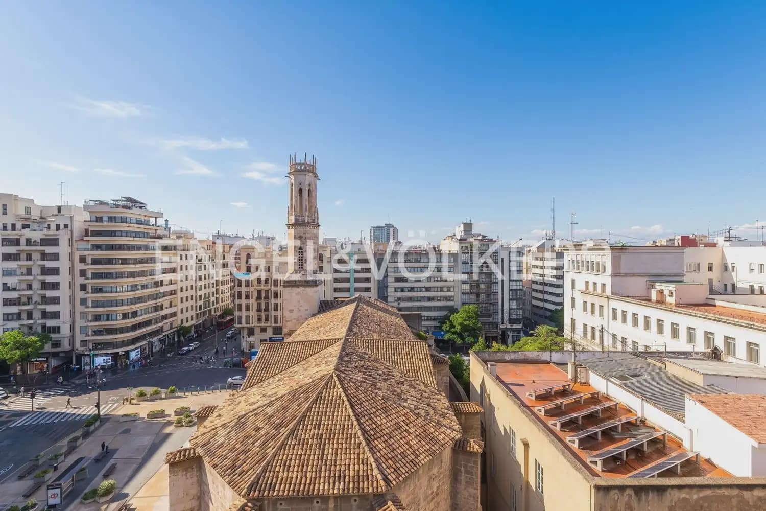 6 Zimmer Wohnung zu vermieten in Valencia Stadt - 4.300 € (Ref: 9897764)