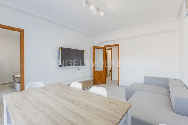 3 sovrum Lägenhet att hyra i L'Amistat, Valencia stad - 1 400 € (Ref: 9897765)