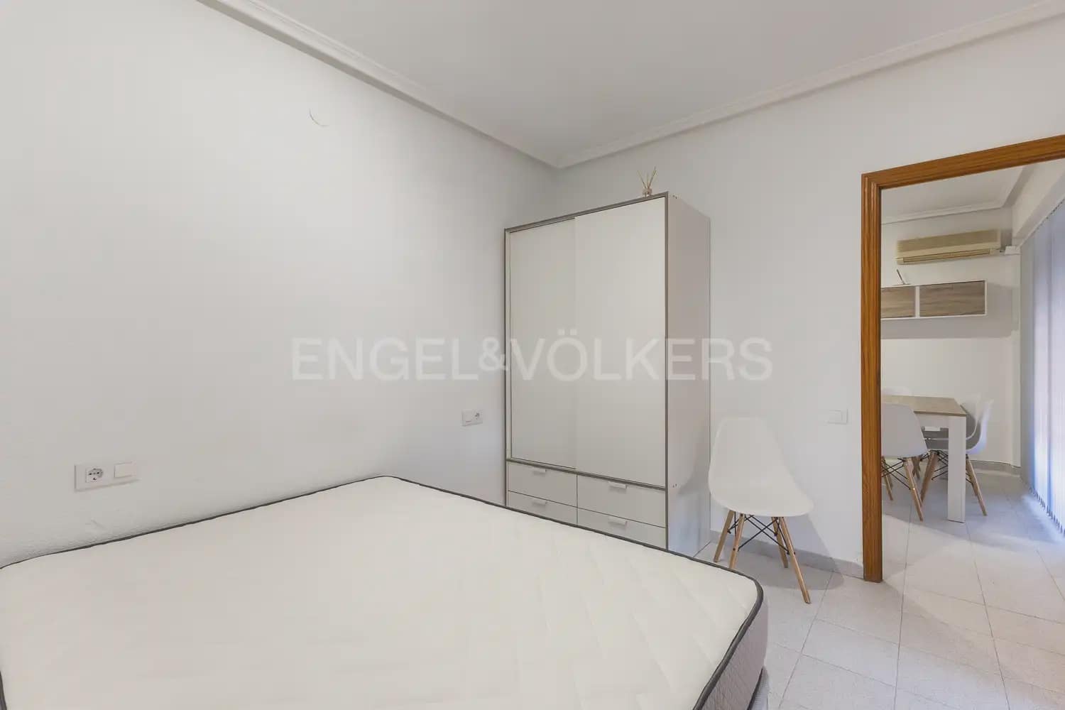 3 slaapkamer Flat te huur in Valencia stad - € 1.400 (Ref: 9897765)