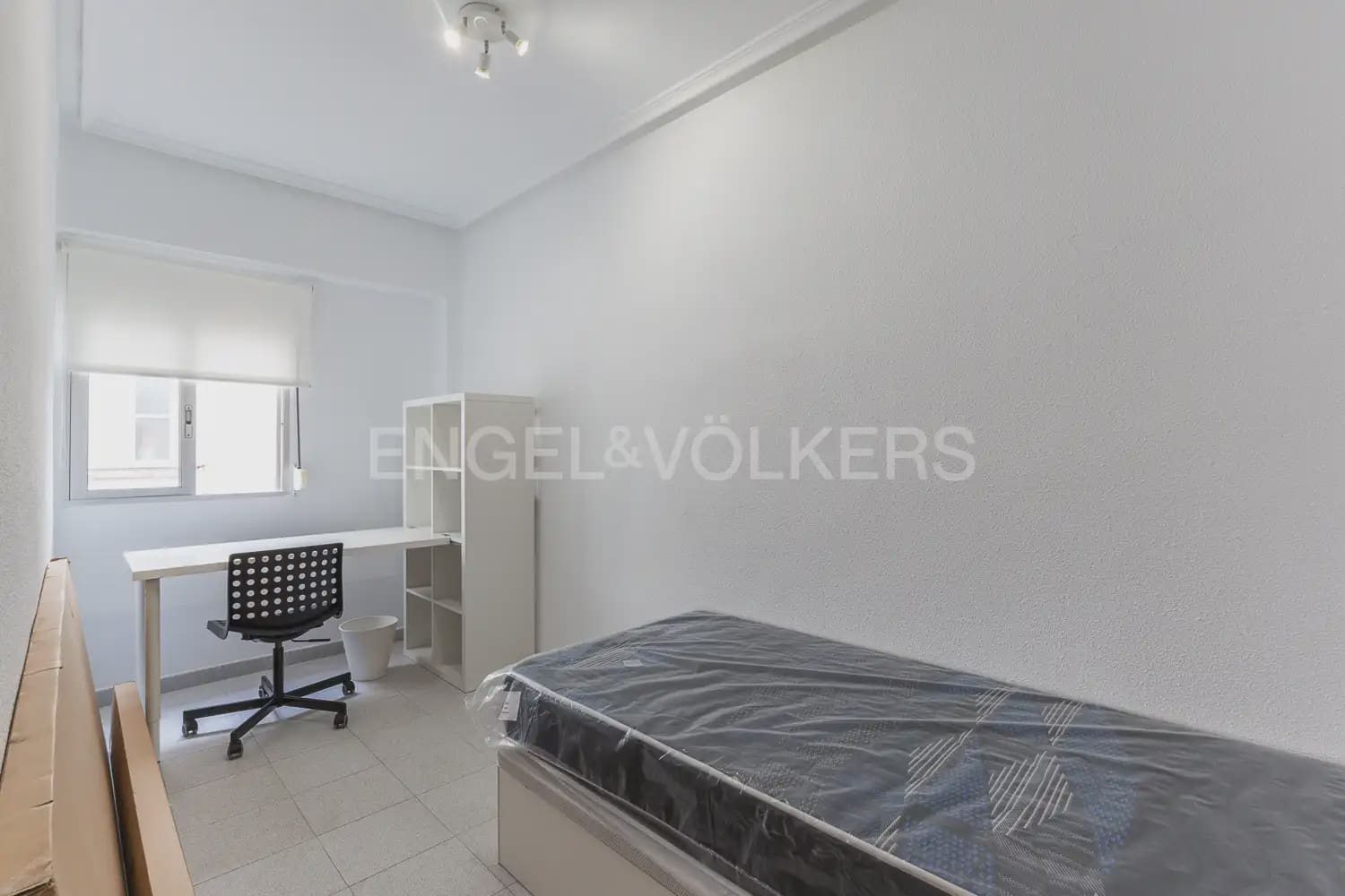 3 slaapkamer Flat te huur in Valencia stad - € 1.400 (Ref: 9897765)