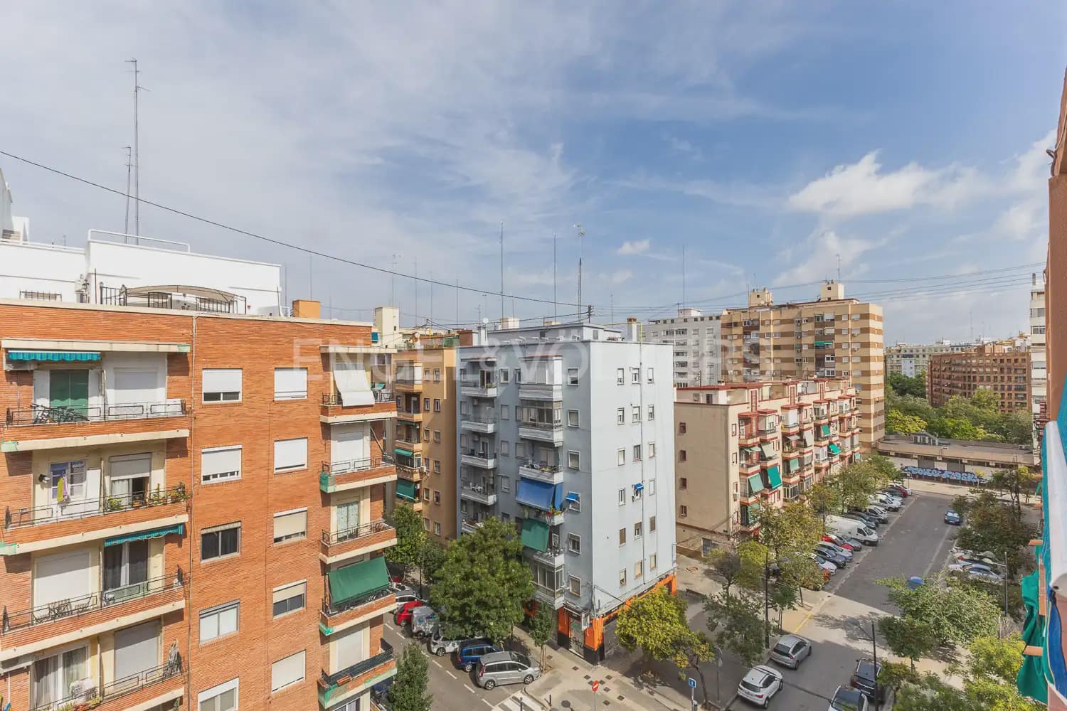 3 slaapkamer Flat te huur in Valencia stad - € 1.400 (Ref: 9897765)