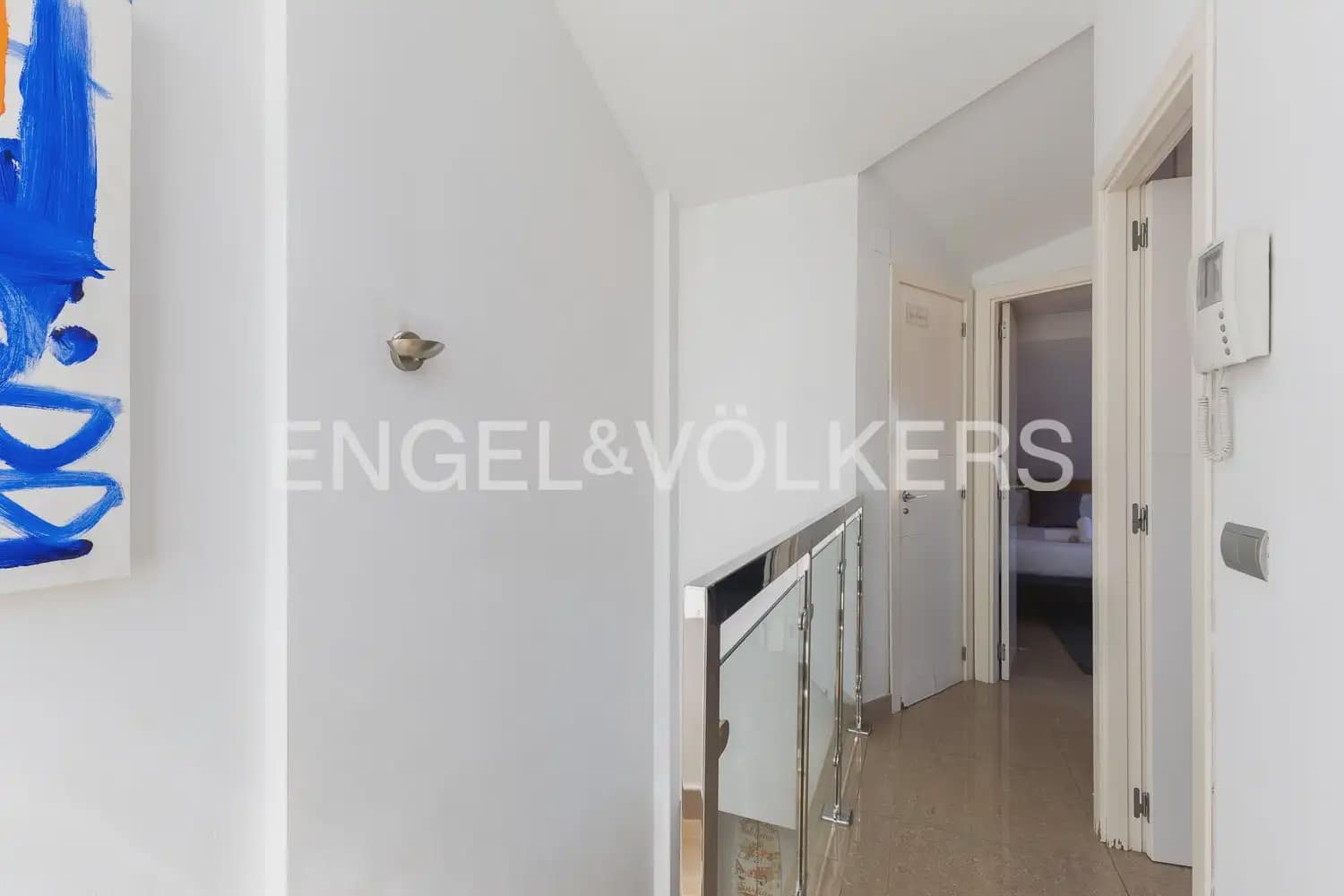 6 Zimmer Wohnung zu verkaufen in Valencia Stadt mit Pool - 990.000 € (Ref: 9897767)