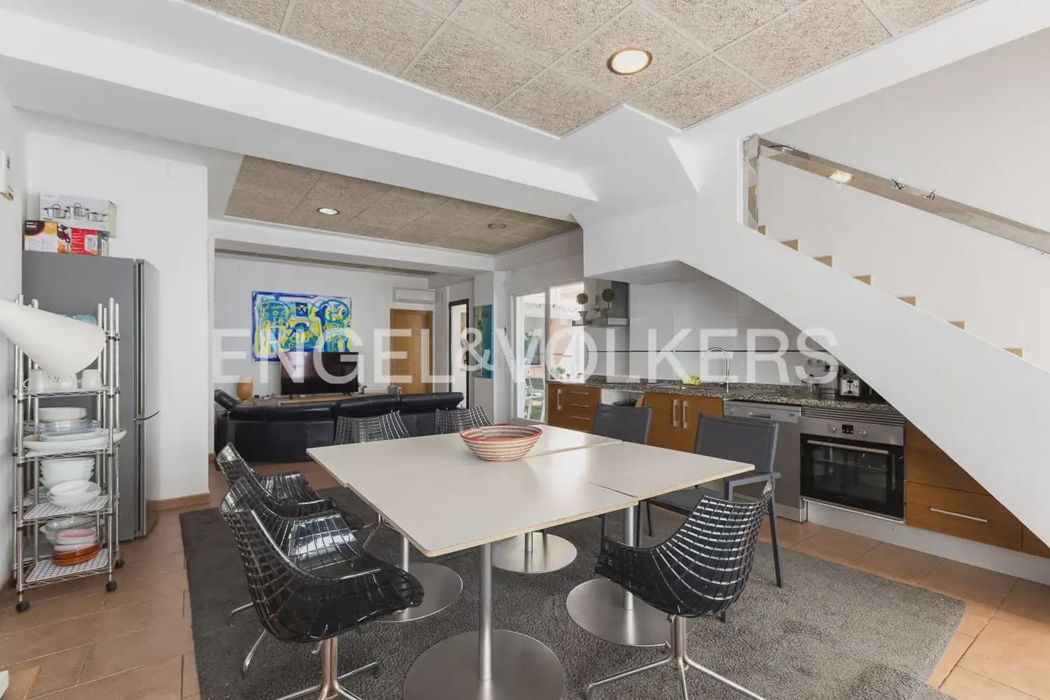 6 Zimmer Wohnung zu verkaufen in Valencia Stadt mit Pool - 990.000 € (Ref: 9897767)