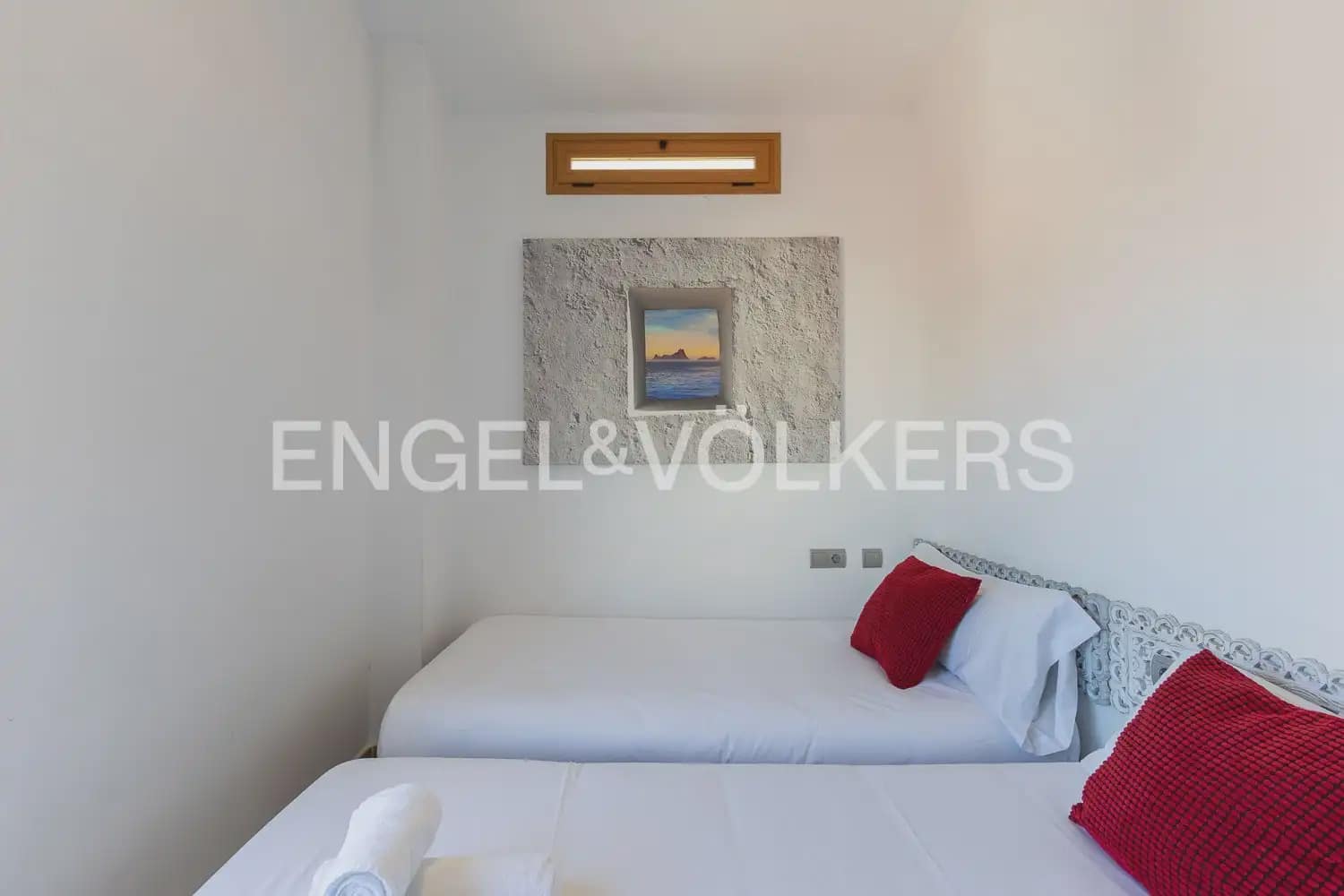 6 Zimmer Wohnung zu verkaufen in Valencia Stadt mit Pool - 990.000 € (Ref: 9897767)