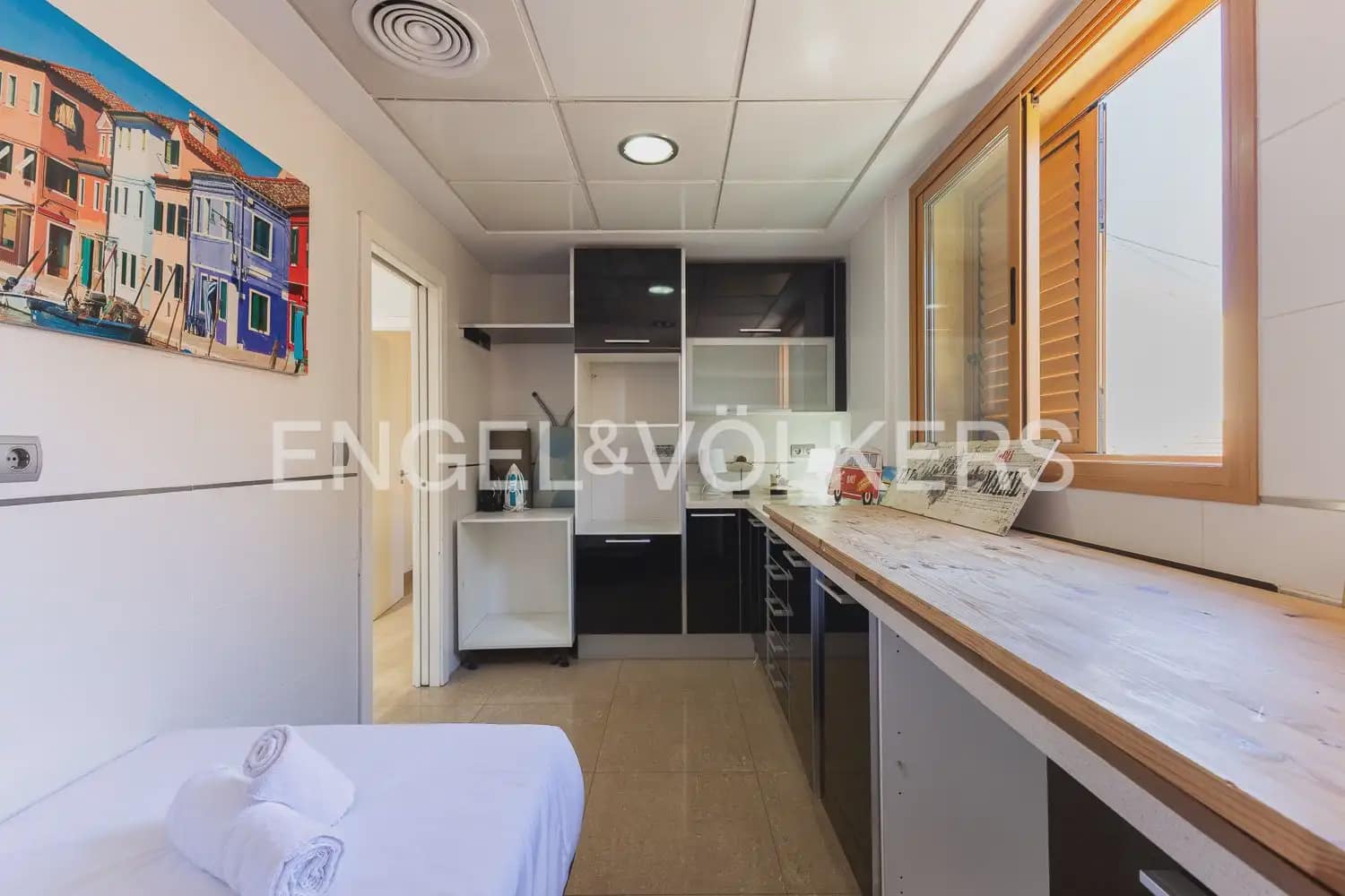 6 Zimmer Wohnung zu verkaufen in Valencia Stadt mit Pool - 990.000 € (Ref: 9897767)