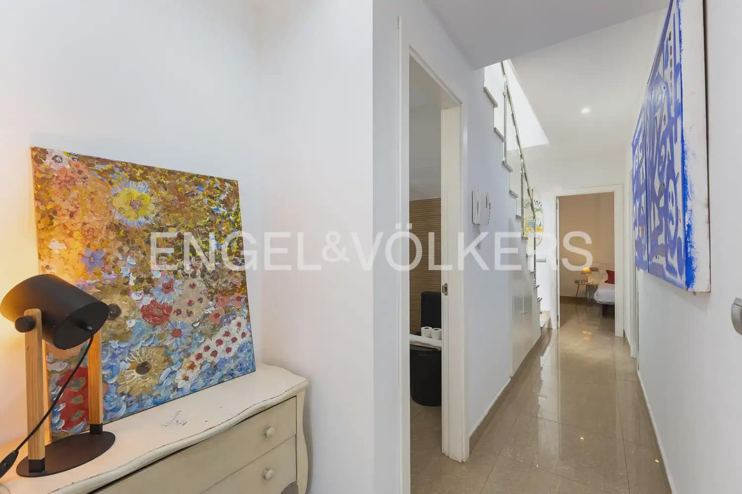 6 Zimmer Wohnung zu verkaufen in Valencia Stadt mit Pool - 990.000 € (Ref: 9897767)