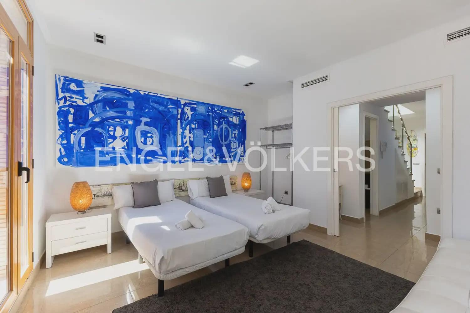 6 Zimmer Wohnung zu verkaufen in Valencia Stadt mit Pool - 990.000 € (Ref: 9897767)