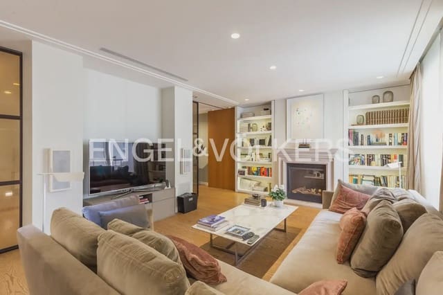 Piso de 4 habitaciones en Sant Francesc, València ciudad en venta con garaje - 1.290.000 € (Ref: 9897768)