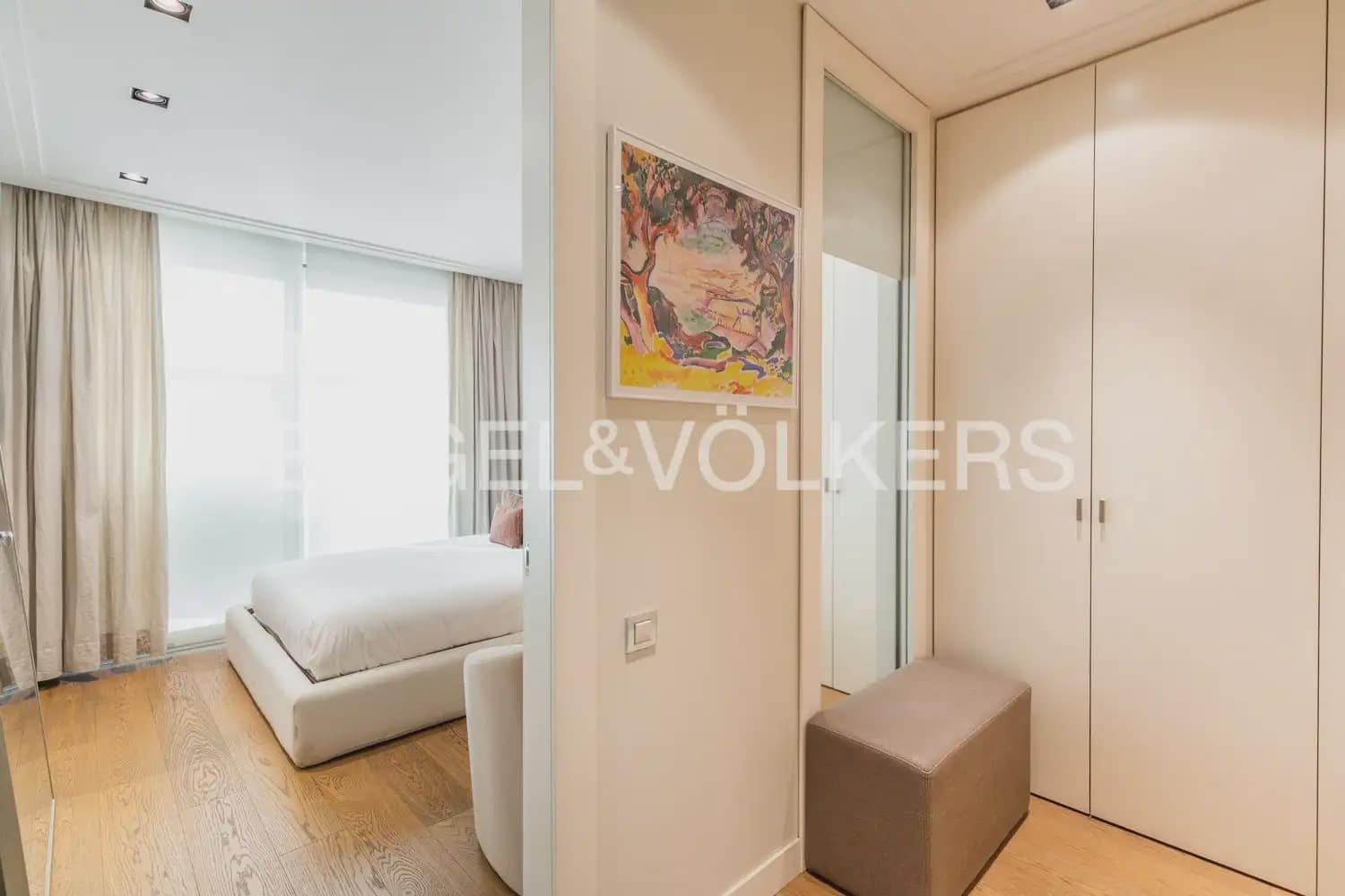 Piso de 4 habitaciones en València ciudad en venta con garaje - 1.290.000 € (Ref: 9897768)
