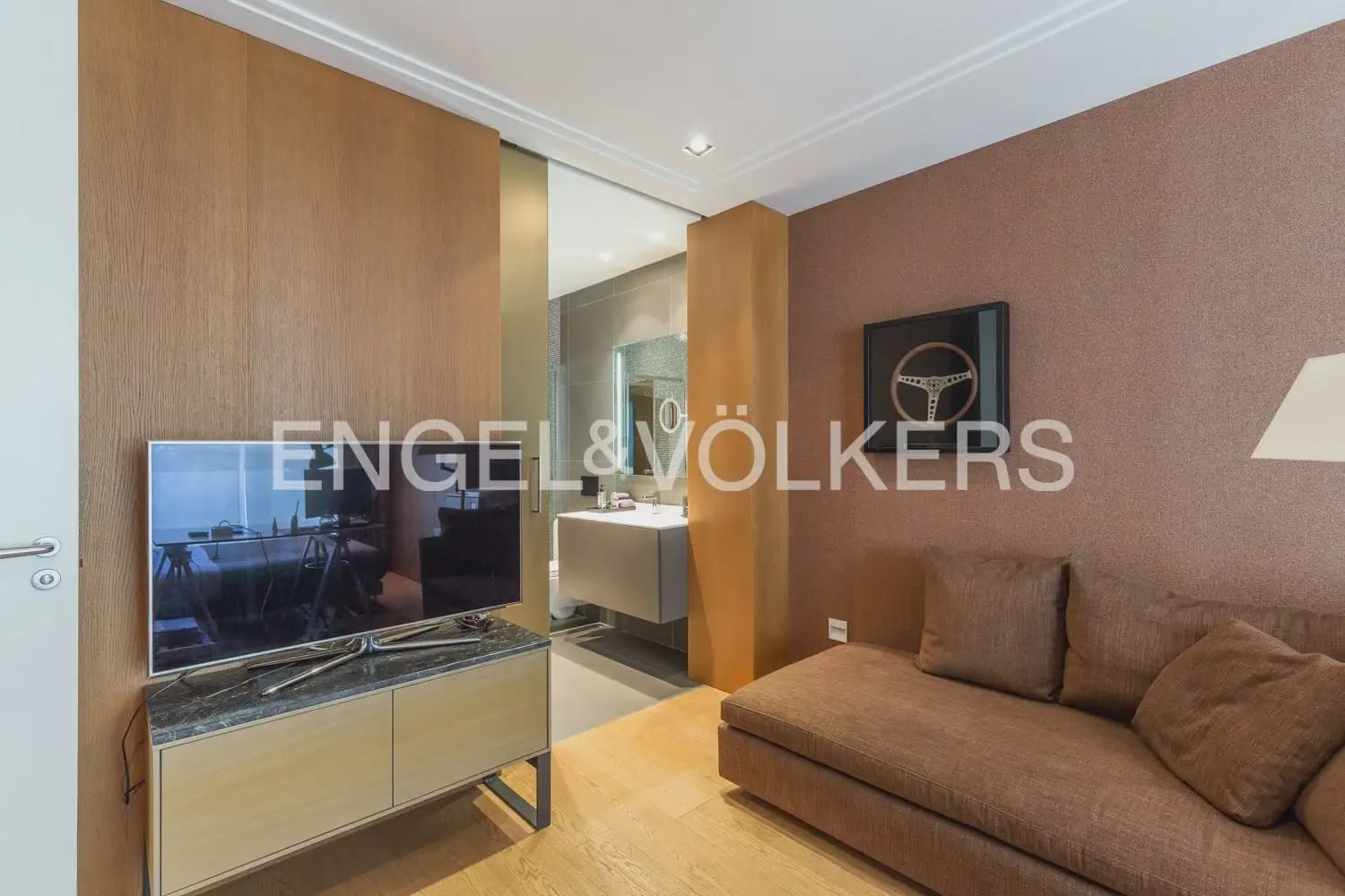 Piso de 4 habitaciones en València ciudad en venta con garaje - 1.290.000 € (Ref: 9897768)