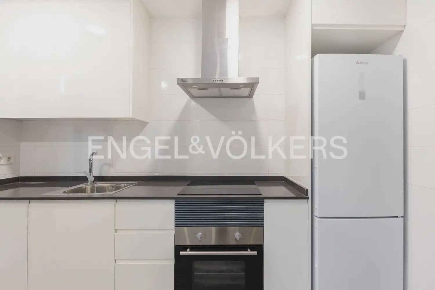 1 Zimmer Wohnung zu vermieten in Massanassa - 900 € (Ref: 9897769)