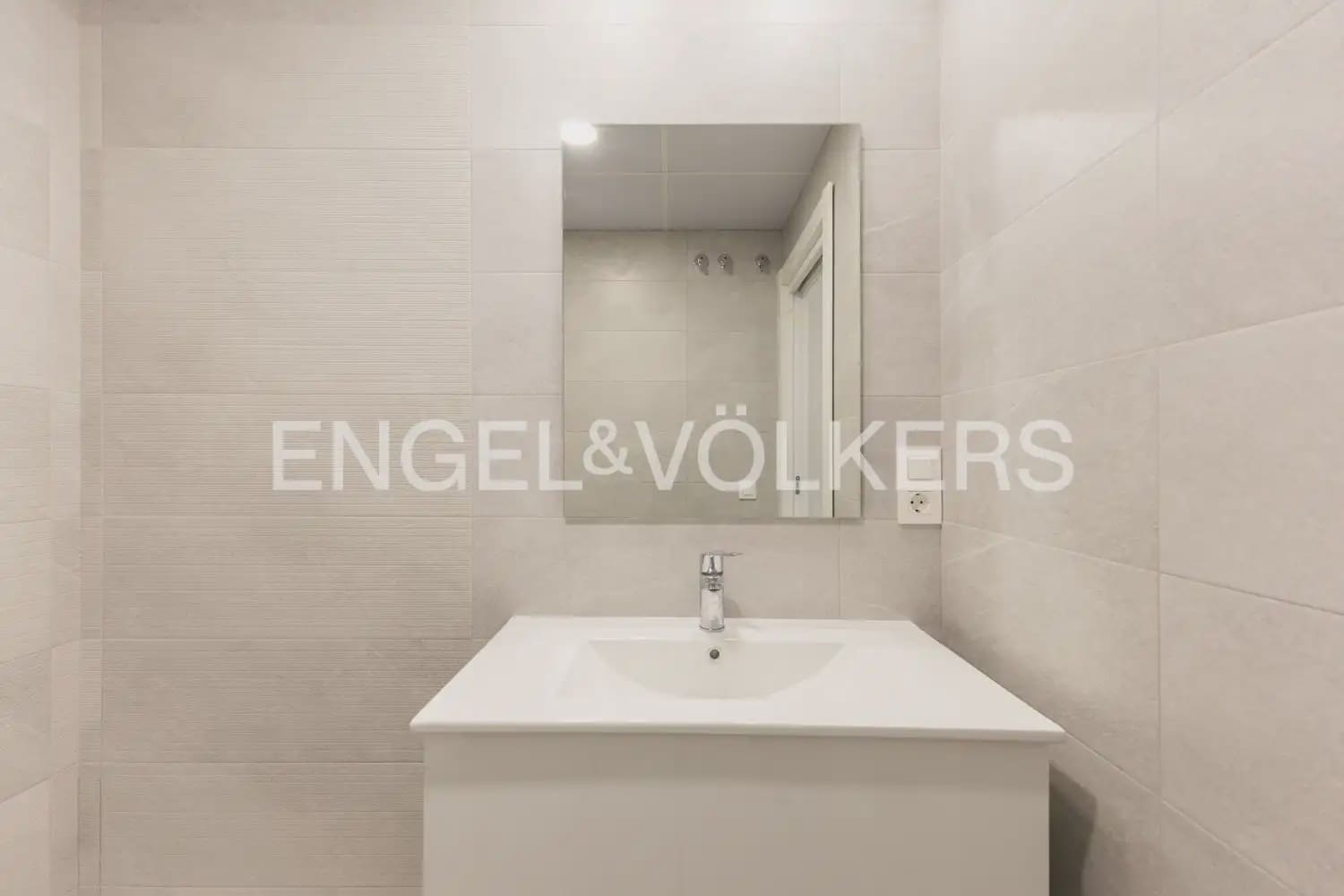 1 Zimmer Wohnung zu vermieten in Massanassa - 900 € (Ref: 9897769)