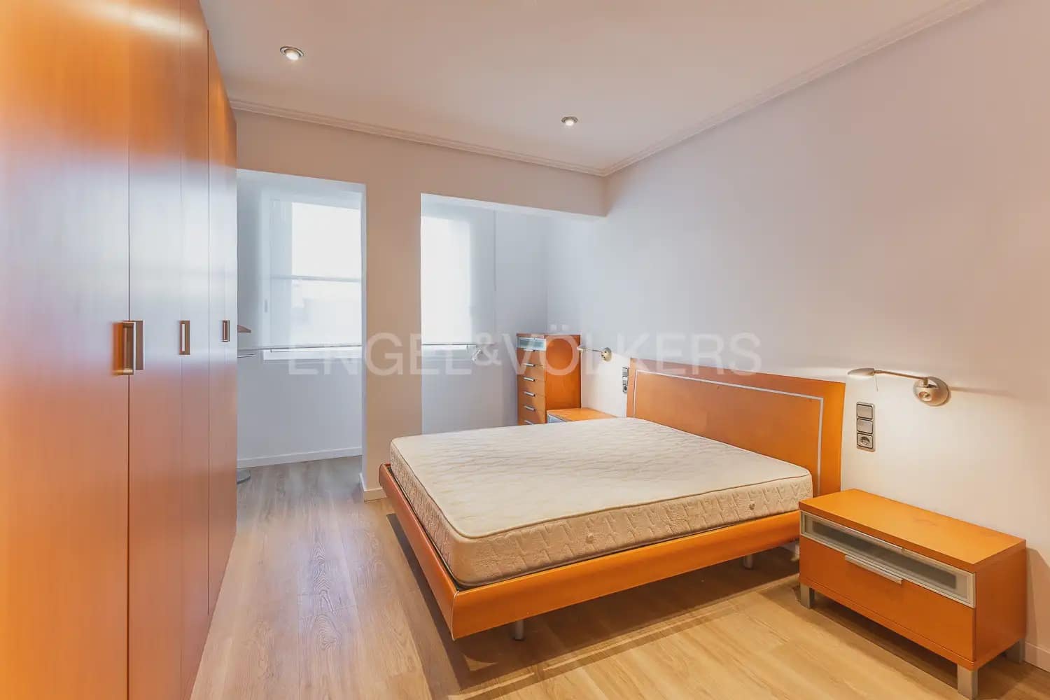 3 makuuhuone Asunto vuokrattavana paikassa Valencia kaupunki - 1 750 € (Ref: 9897771)