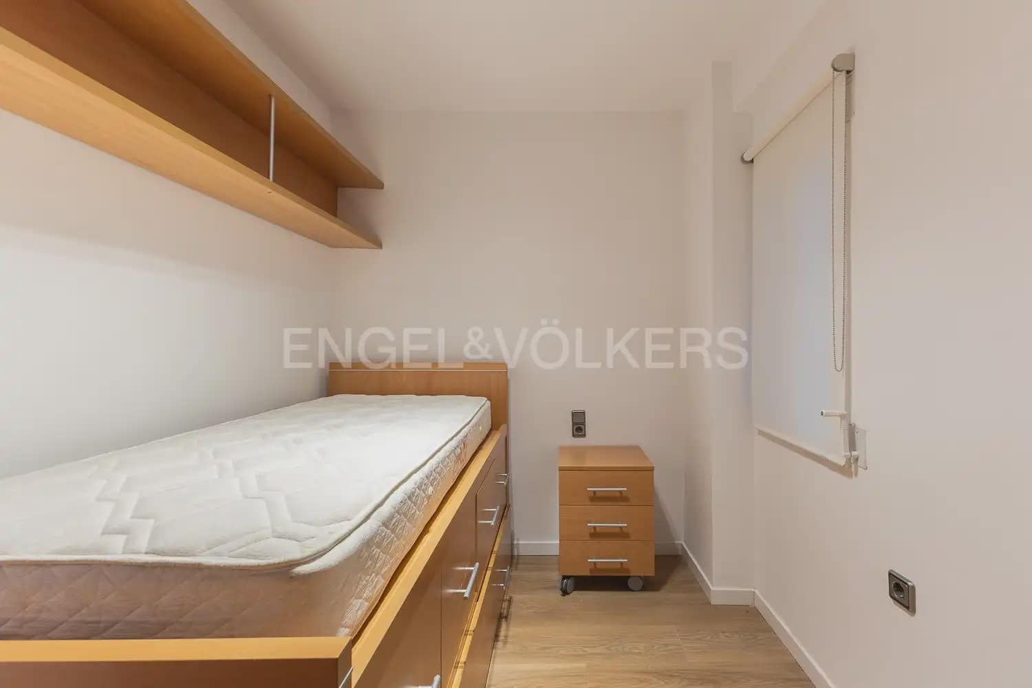 3 makuuhuone Asunto vuokrattavana paikassa Valencia kaupunki - 1 750 € (Ref: 9897771)
