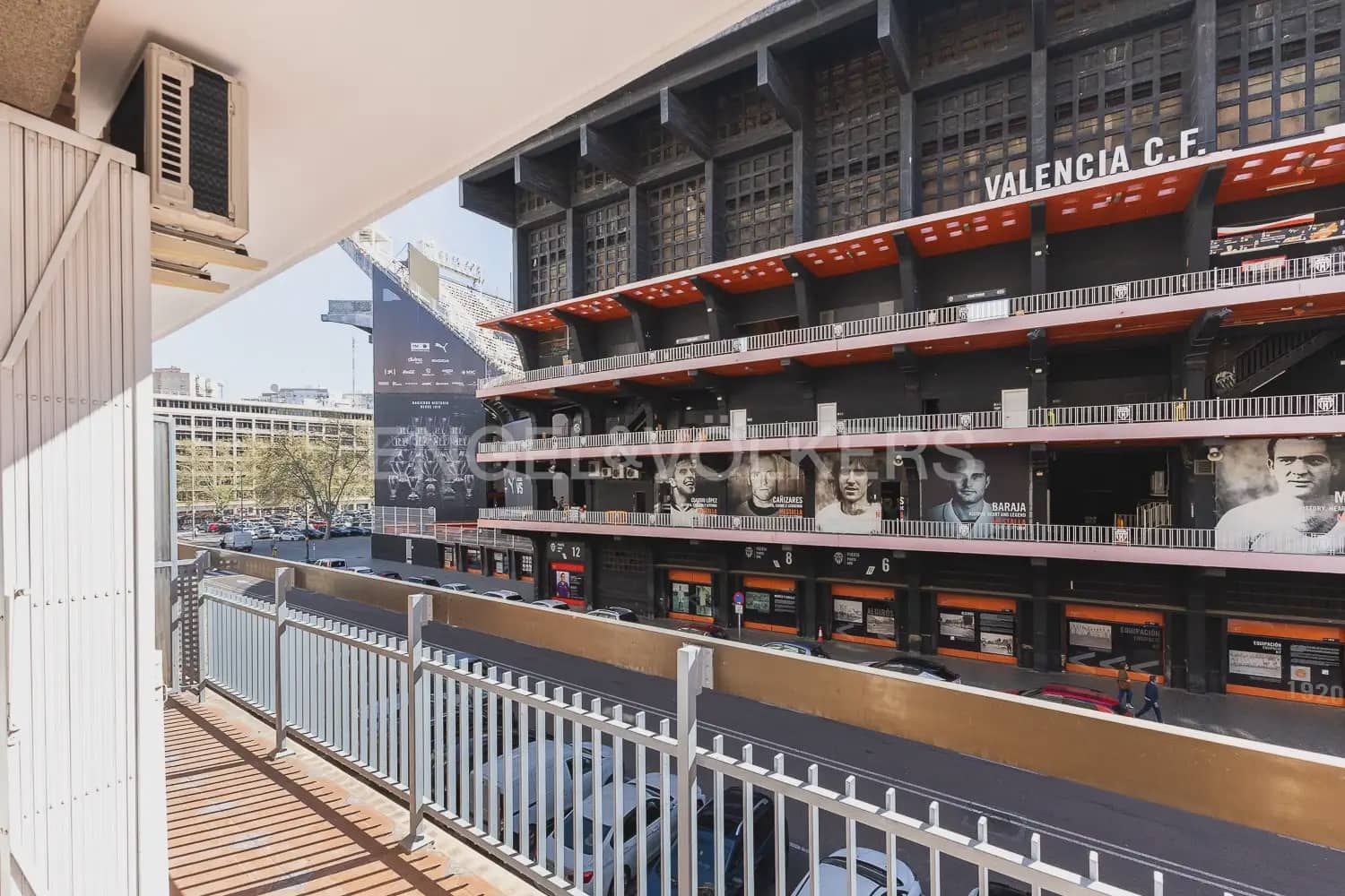 3 makuuhuone Asunto vuokrattavana paikassa Valencia kaupunki - 1 750 € (Ref: 9897771)