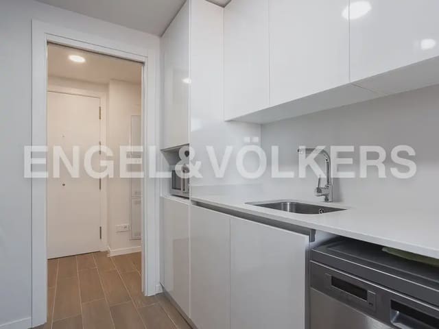 2 sovrum Lägenhet att hyra i Malilla, Valencia stad med pool garage - 1 900 € (Ref: 9897773)