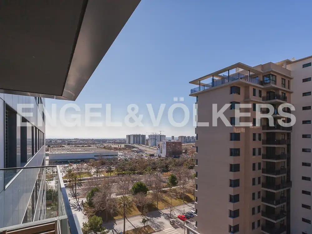 2 sovrum Lägenhet att hyra i Valencia stad med pool garage - 1 900 € (Ref: 9897773)