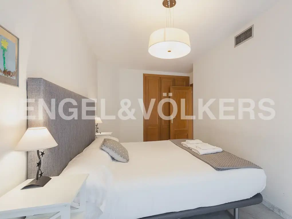 4 camera da letto Appartamento da affittare in Valencia citta con garage - 2.800 € (Rif: 9897775)