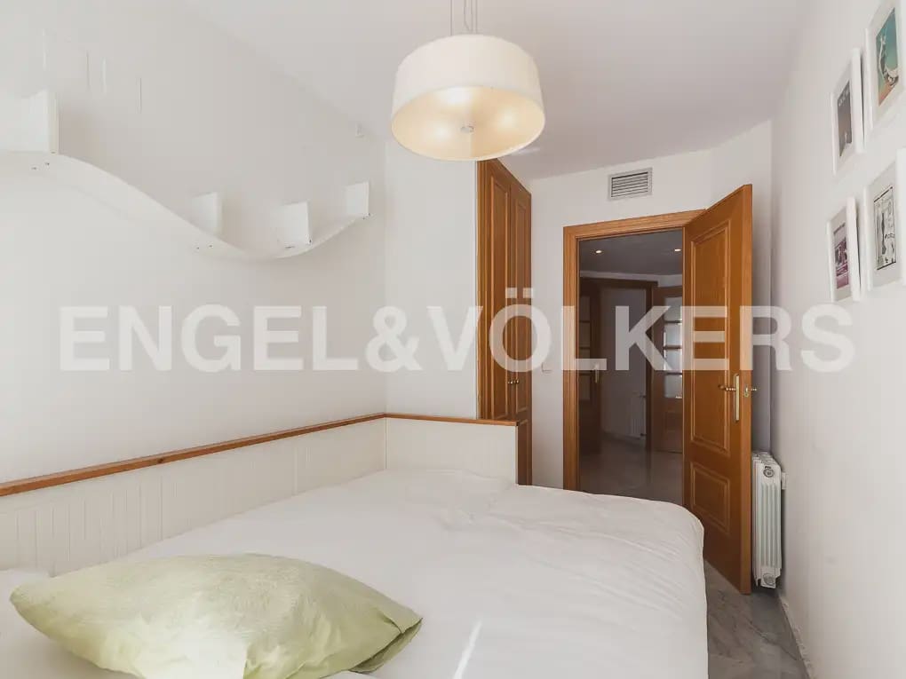 4 camera da letto Appartamento da affittare in Valencia citta con garage - 2.800 € (Rif: 9897775)