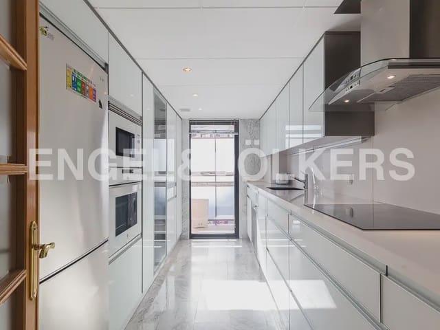 4 camera da letto Appartamento da affittare in Penya-Roja, Valencia città con garage - 2.800 € (Rif: 9897775)