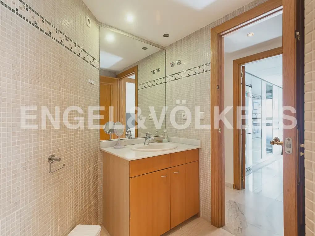 4 camera da letto Appartamento da affittare in Valencia citta con garage - 2.800 € (Rif: 9897775)