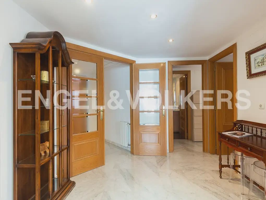 4 camera da letto Appartamento da affittare in Valencia citta con garage - 2.800 € (Rif: 9897775)