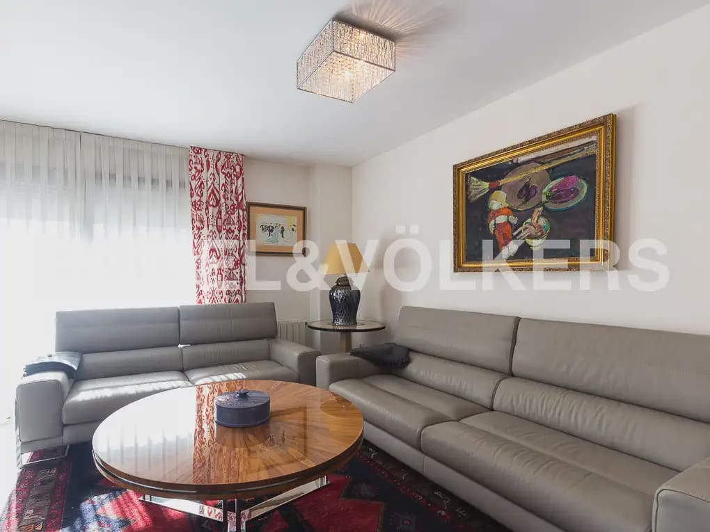 4 camera da letto Appartamento da affittare in Valencia citta con garage - 2.800 € (Rif: 9897775)