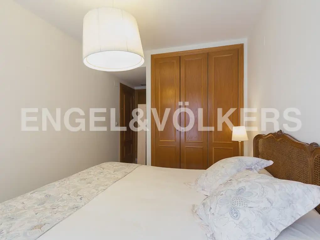 4 camera da letto Appartamento da affittare in Valencia citta con garage - 2.800 € (Rif: 9897775)
