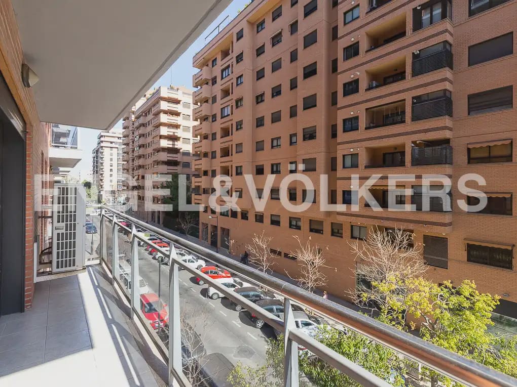 4 camera da letto Appartamento da affittare in Valencia citta con garage - 2.800 € (Rif: 9897775)