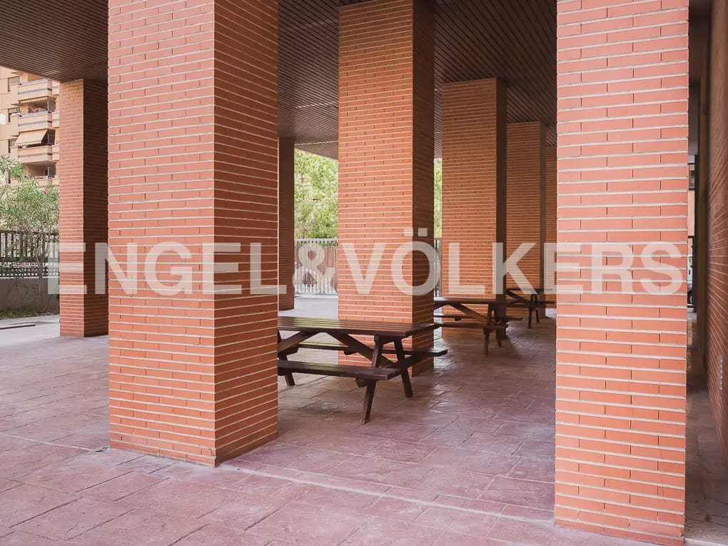 4 camera da letto Appartamento da affittare in Valencia citta con garage - 2.800 € (Rif: 9897775)