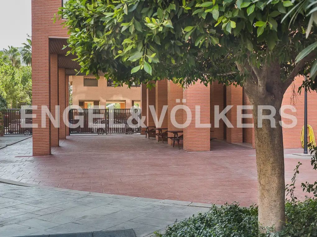 4 camera da letto Appartamento da affittare in Valencia citta con garage - 2.800 € (Rif: 9897775)