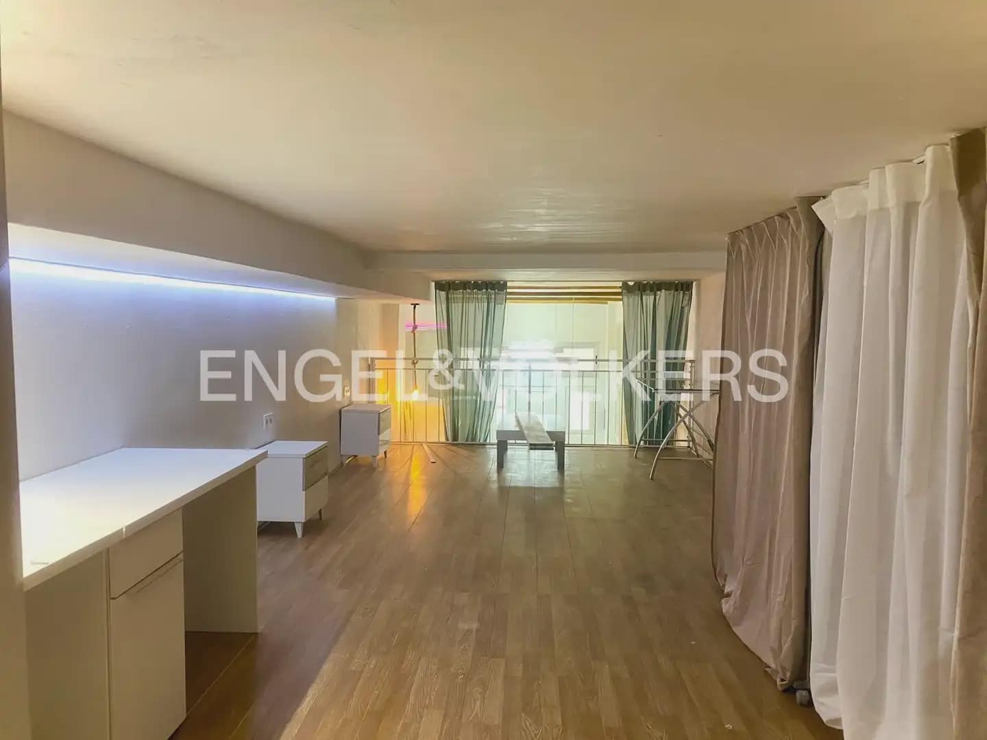 1 camera da letto Appartamento da affittare in Valencia citta - 1.200 € (Rif: 9897776)