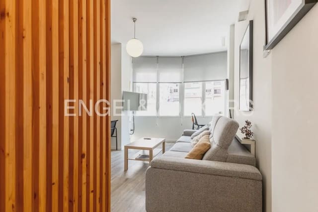 Piso de 2 habitaciones en La Gran Via, València ciudad en venta - 410.000 € (Ref: 9897778)
