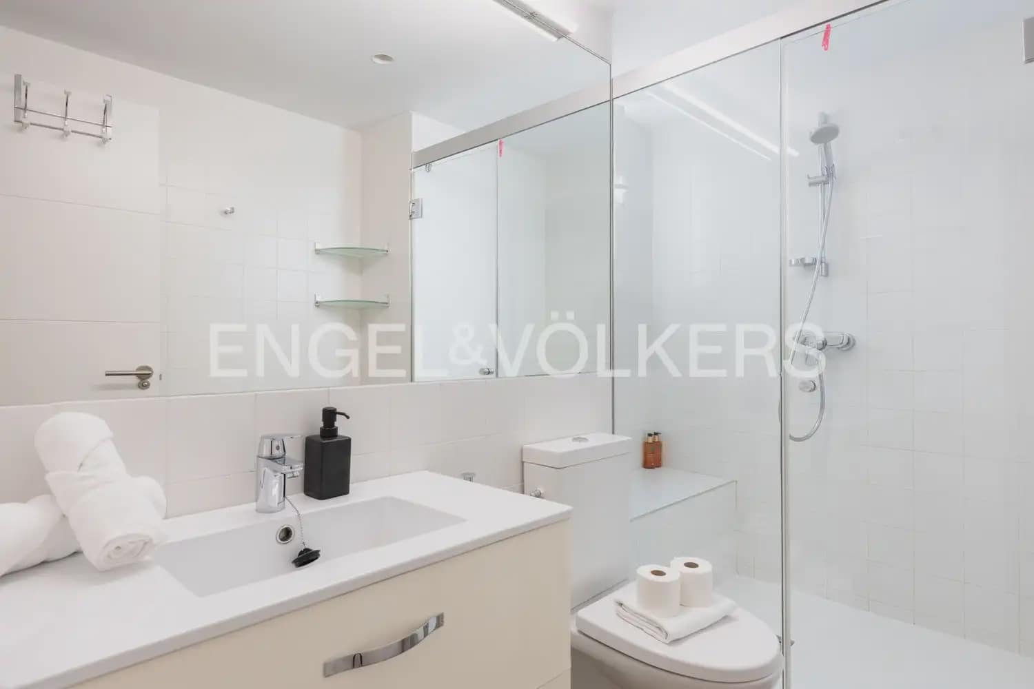 Piso de 2 habitaciones en València ciudad en venta - 410.000 € (Ref: 9897778)