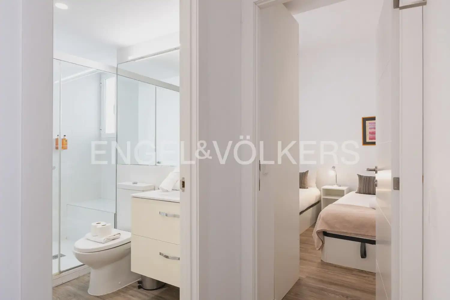 Piso de 2 habitaciones en València ciudad en venta - 410.000 € (Ref: 9897778)