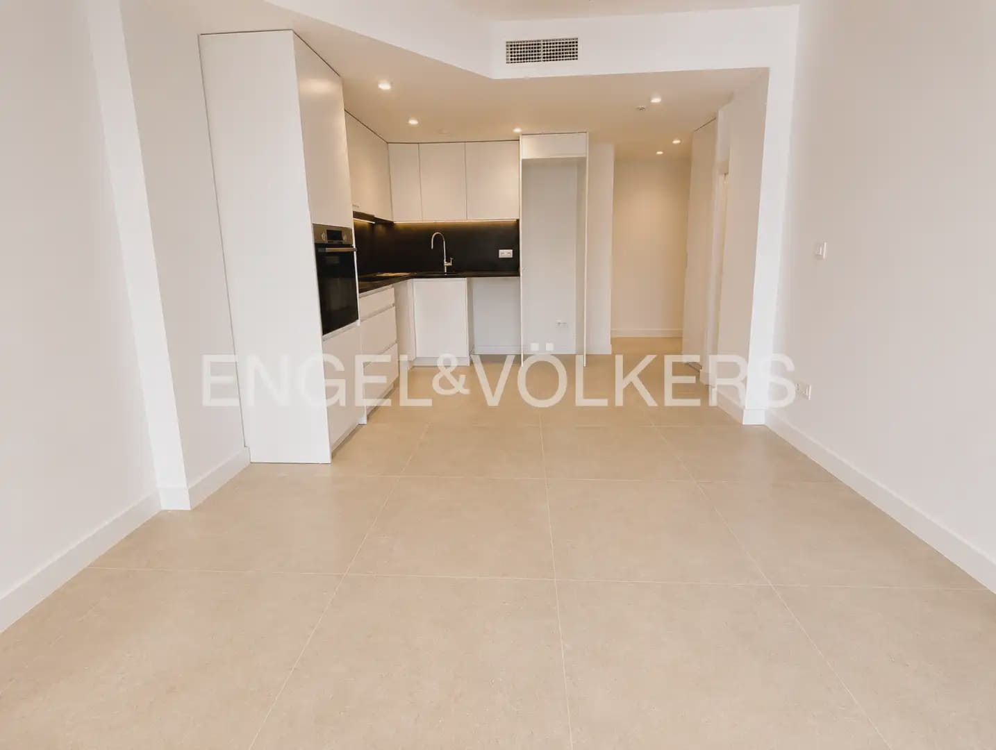 Piso de 1 habitación en Dénia en venta con piscina - 225.000 € (Ref: 9897779)