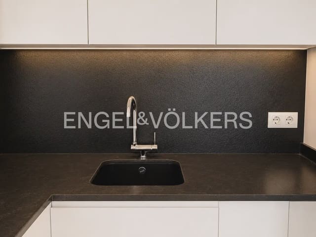 1 slaapkamer Flat te koop in El Montgó, Dénia met zwembad - € 225.000 (Ref: 9897779)