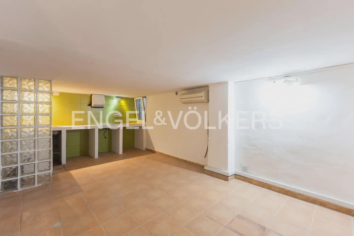 1 sypialnia Mieszkanie na sprzedaż w Miasto Walencja - 220 000 € (Ref: 9897780)