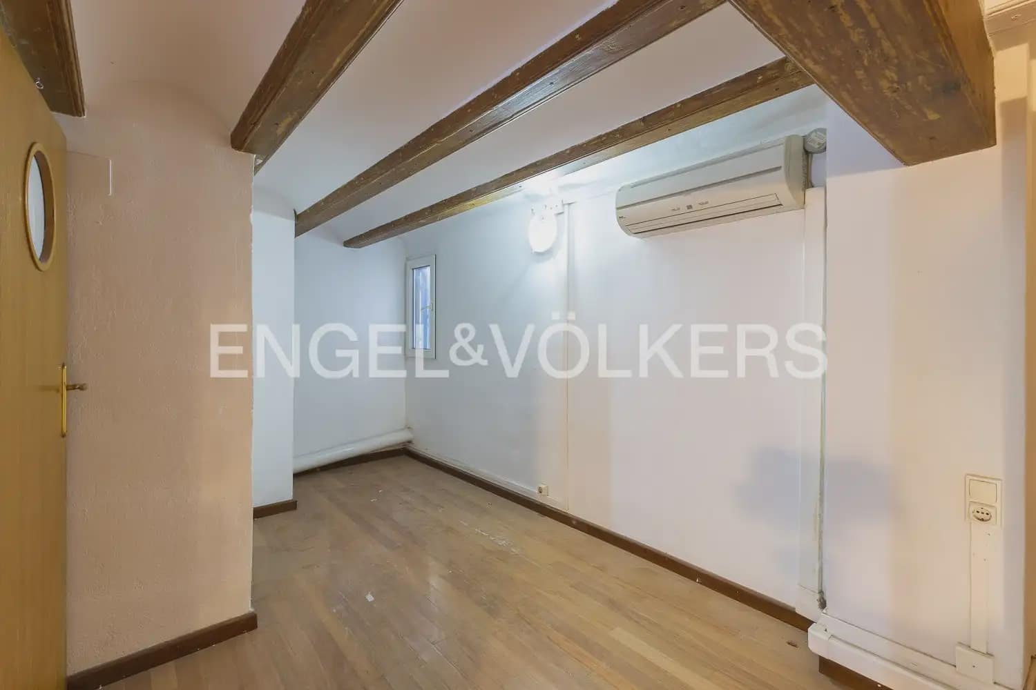 1 sypialnia Mieszkanie na sprzedaż w Miasto Walencja - 220 000 € (Ref: 9897780)