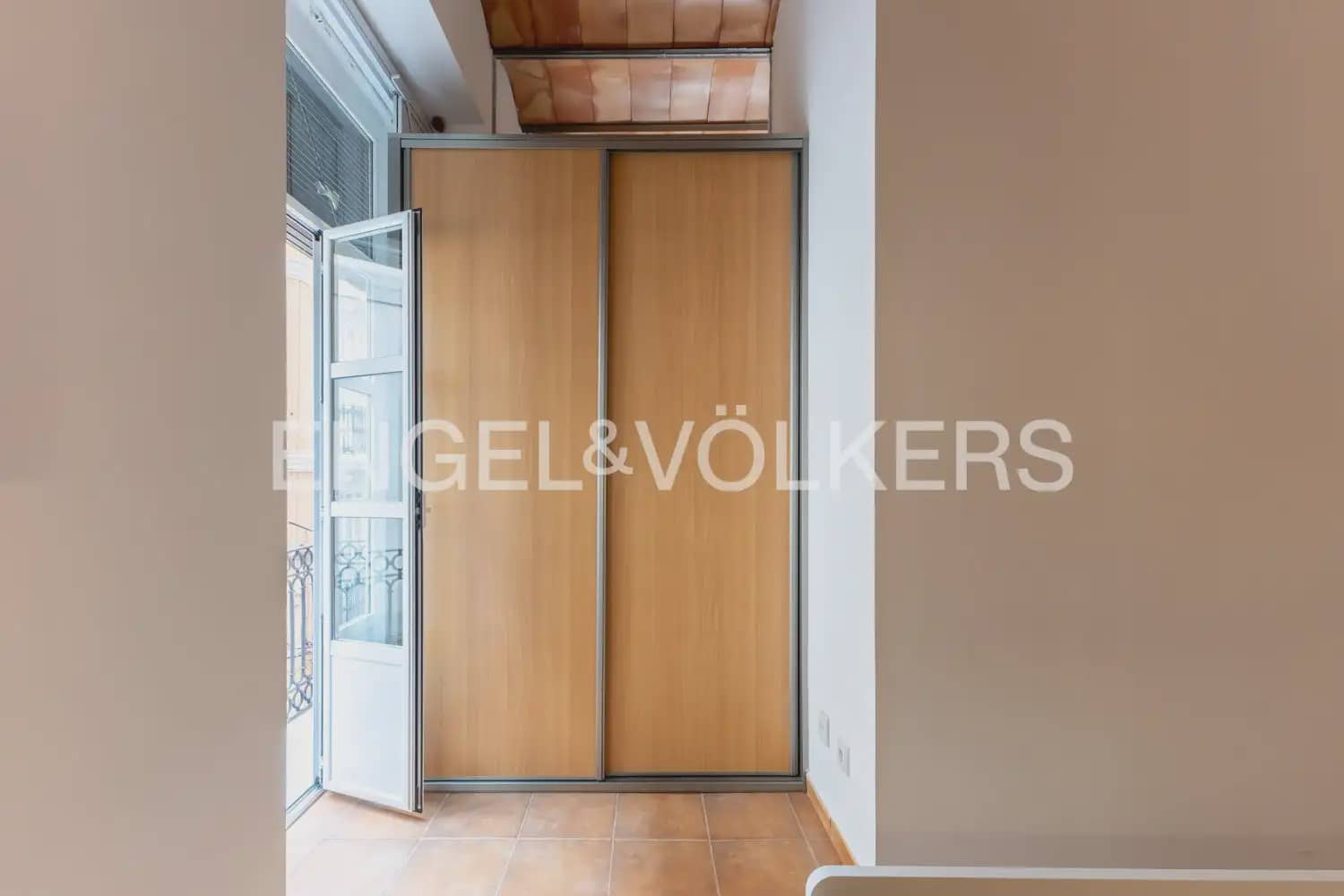 2 camera da letto Appartamento da affittare in Valencia citta - 1.400 € (Rif: 9897781)