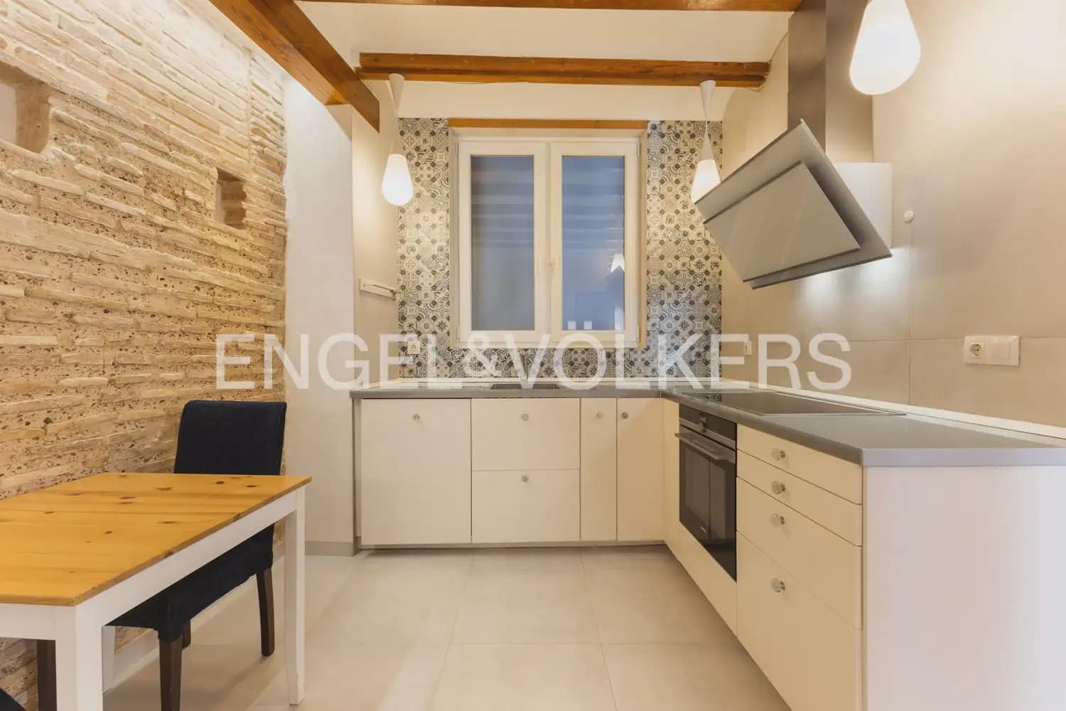 2 soveværelse Lejlighed til salg i Valencia by - € 595.000 (Ref: 9897782)