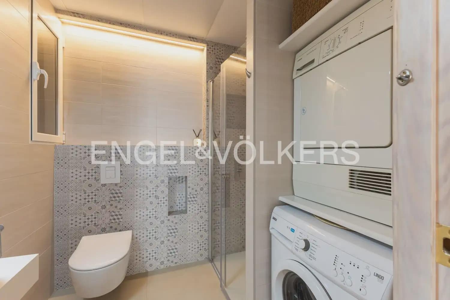 2 soveværelse Lejlighed til salg i Valencia by - € 595.000 (Ref: 9897782)