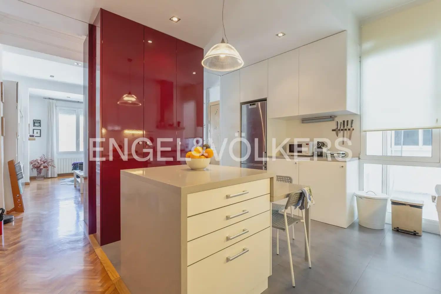 3 makuuhuone Asunto vuokrattavana paikassa Valencia kaupunki mukana 
autotalli - 2 400 € (Ref: 9897786)