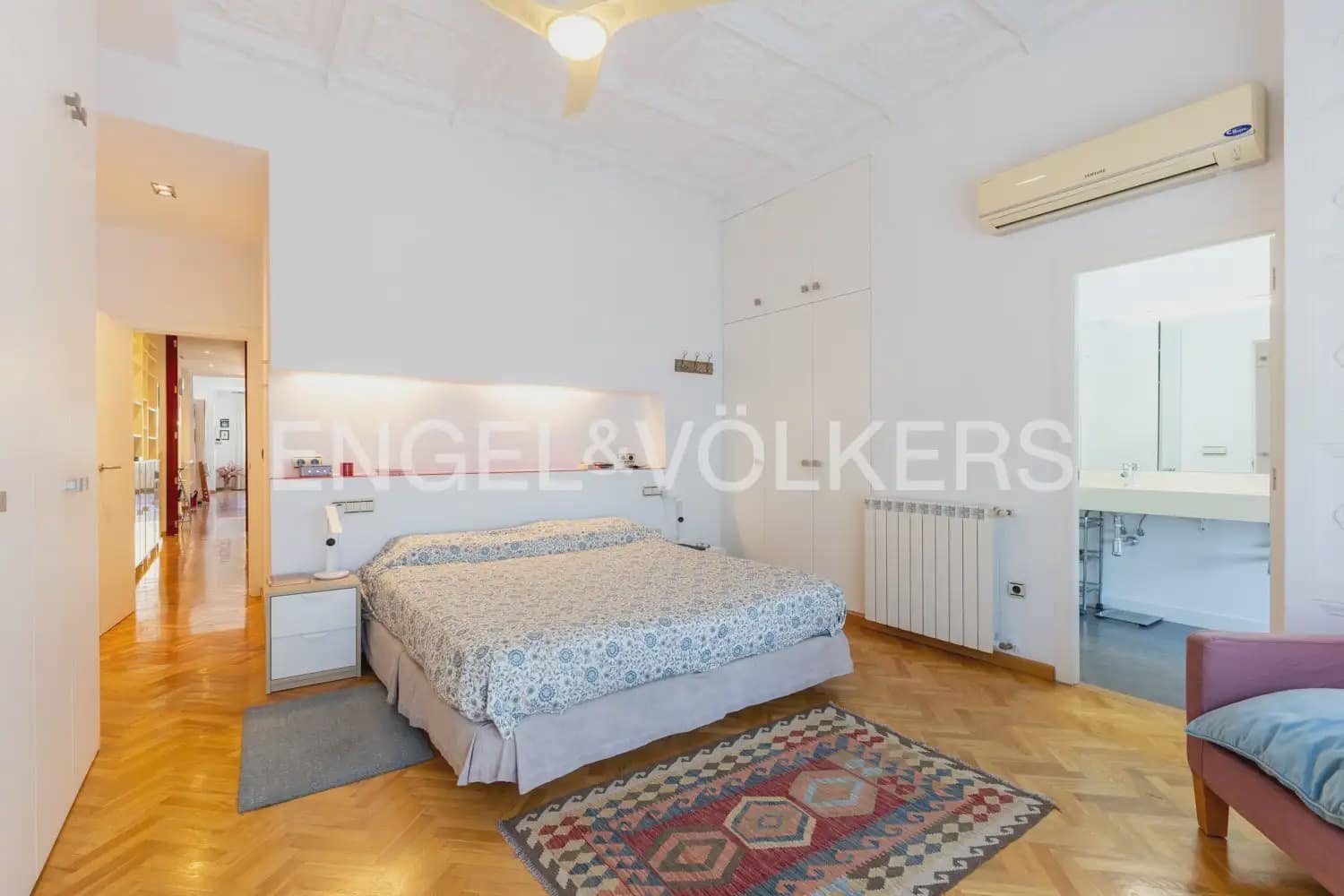 3 makuuhuone Asunto vuokrattavana paikassa Valencia kaupunki mukana 
autotalli - 2 400 € (Ref: 9897786)