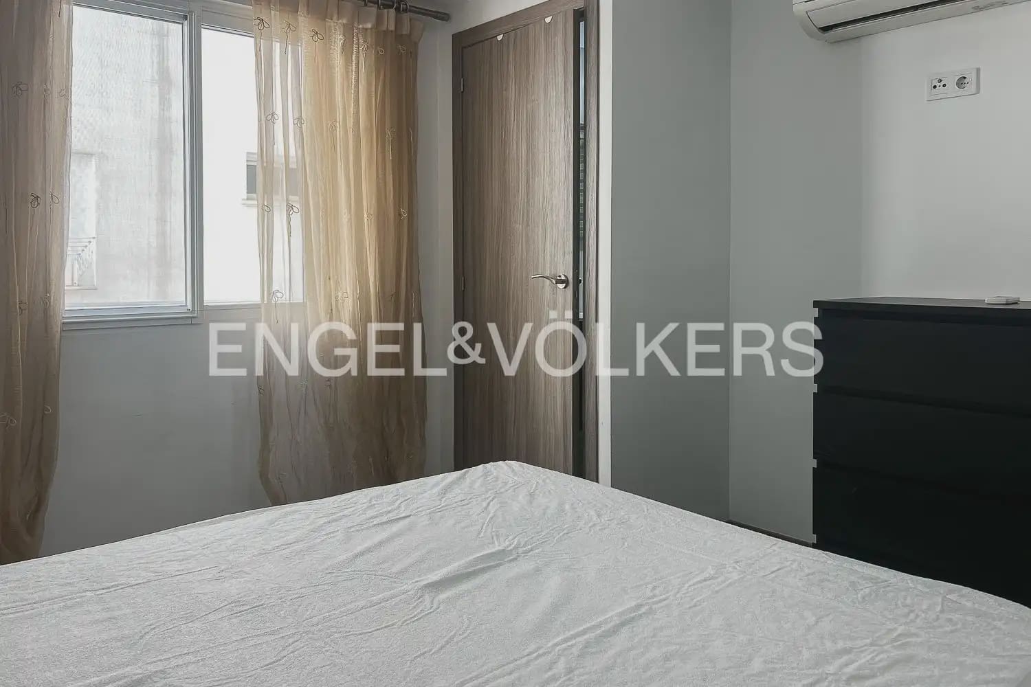 3 camera da letto Appartamento da affittare in Valencia citta con garage - 1.500 € (Rif: 9897787)